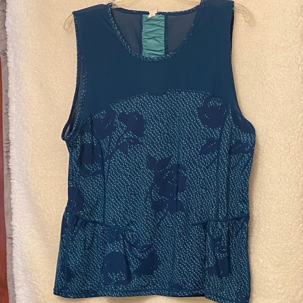 AMERICAN EAGLE OUTFITTERS TOP